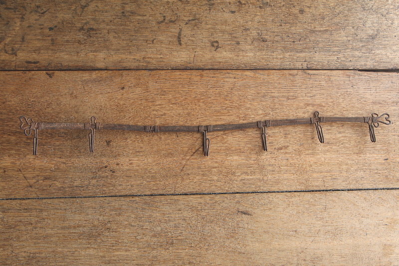 アイアンワイヤー6連フック　フランス アンティークストリュフ