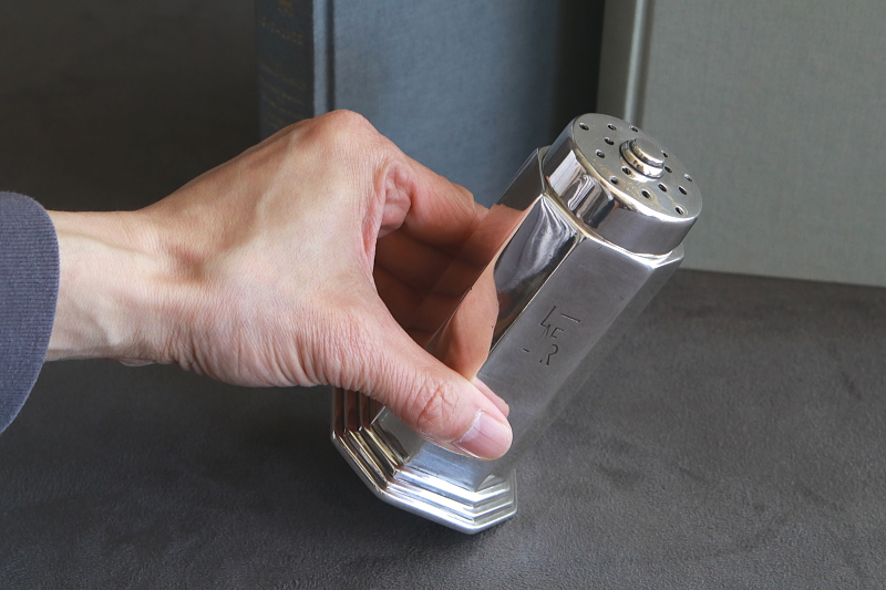 LNER　ソルトシェイカー　walker and hall イギリス　ホテルウェア　アンティークストリュフ