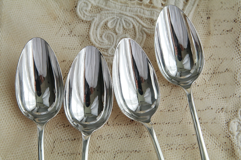 クリストフル Christofle 花のモノグラムティースプーン フランス