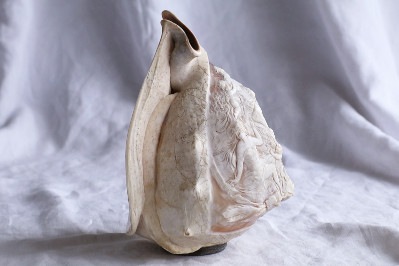 サードニクスシェルカメオのオブジェ　ランプシェード　イタリア　アンティークストリュフ