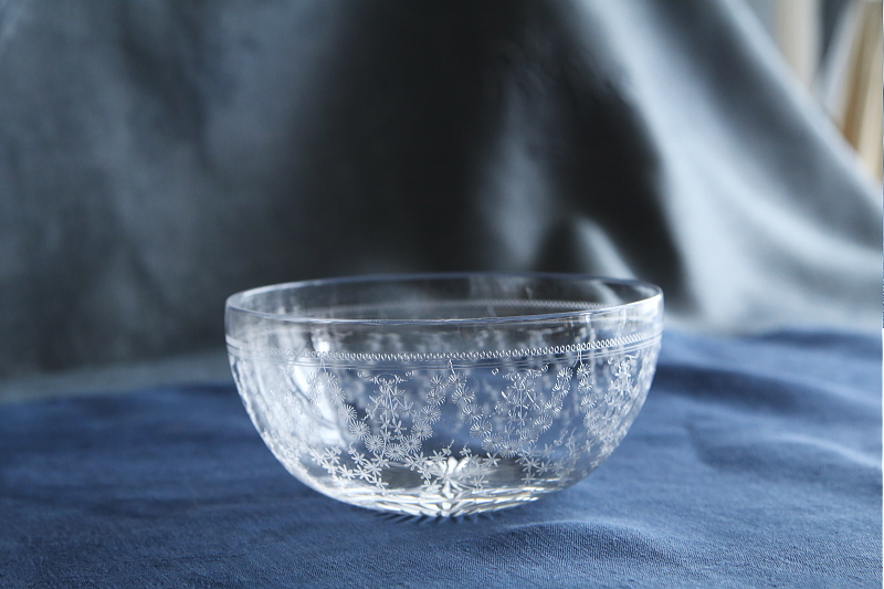 エッチングクリスタルフィンガーボウル　ガラス菓子器　イギリスアンティークストリュフ