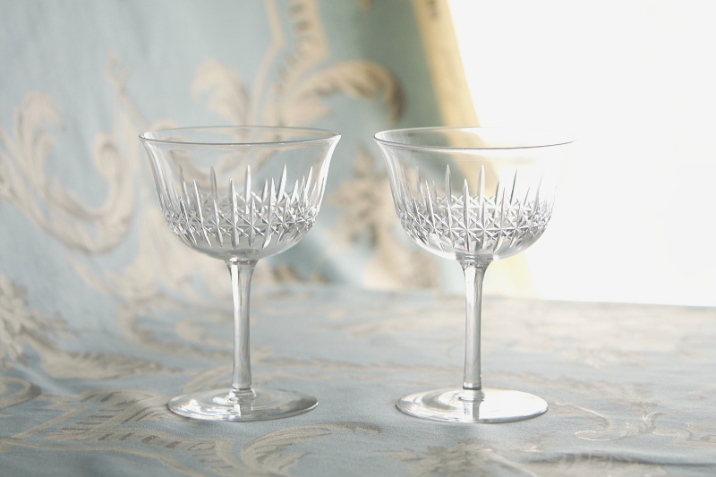 カットクリスタルシャンパングラス　thomas webb イギリス アンティークストリュフ