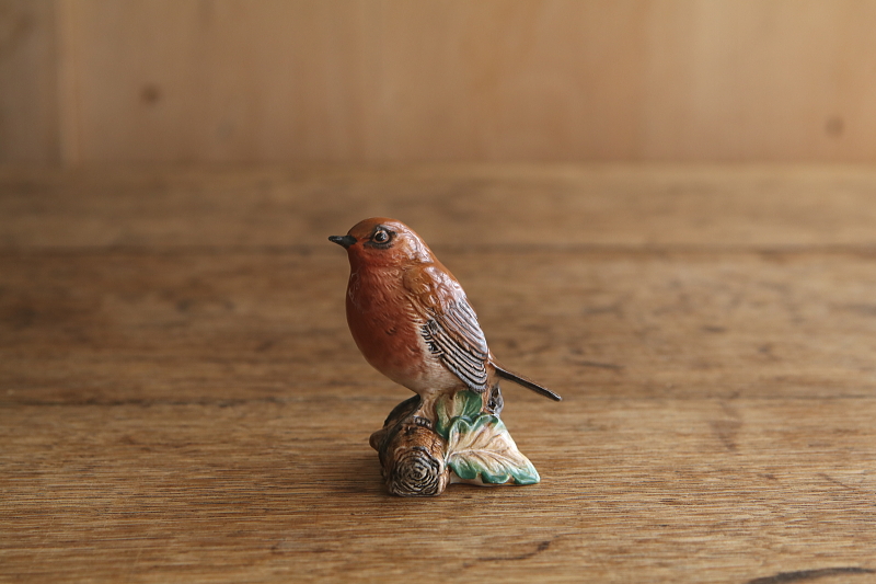 小鳥のフィギュリン　beswick pottery royal doulton  イギリス アンティークストリュフ