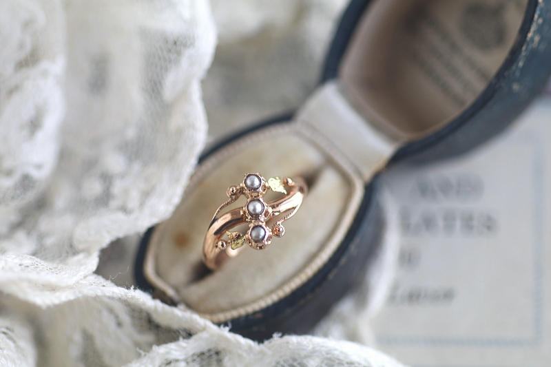 アンティークハーフパールリング　フランス　ヴィンテージジュエリー　アールヌーボー