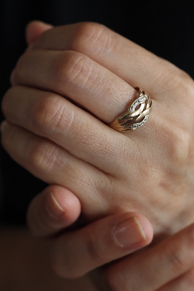  ワンポイントダイヤ　ヴィンテージリング　イギリス　アンティークストリュフ