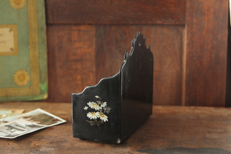 アンティークパピエマシェレターラック　デイジー絵付け　イギリス　ヴィクトリアンアンティーク