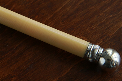 アイボリーハンドル　花の彫刻　JOHN SANDERSON & SON　イギリス　アンティークストリュフ