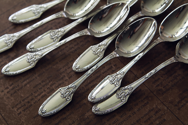アンピールスタイルのティースプーン　BOULENGER　フランス　ブーランジェ　アンティークストリュフ
