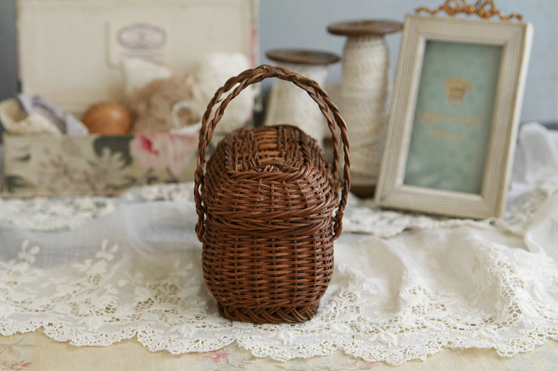 ドールズパニエ　ミニチュアハンパーバスケット　フランス　アンティークストリュフ