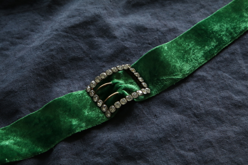 オールドマインカットペースト　ヴィクトリアンバックル　ヨーロッパ アンティークストリュフ