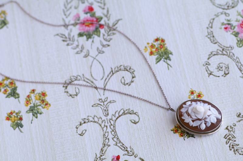 ヴィンテージジュエリー　アクセサリー　イタリア　アンティークストリュフ 20251218