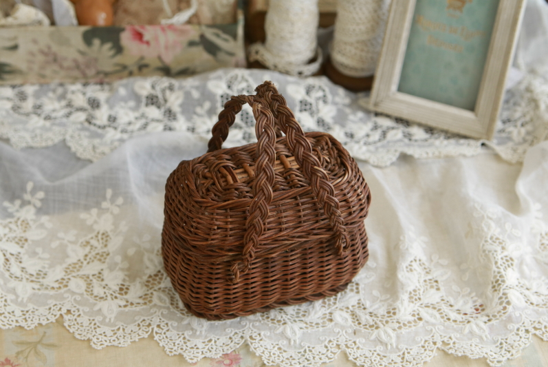 ドールズパニエ　ミニチュアハンパーバスケット　フランス　アンティークストリュフ