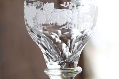 葡萄文カットクリスタルリキュールグラス　ヴィクトリアン　イギリス　アンティークストリュフ