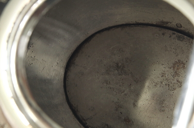 ハンドエングレーヴドシルバープレートティーポット　ヴィクトリアン　イギリス　アンティークストリュフ