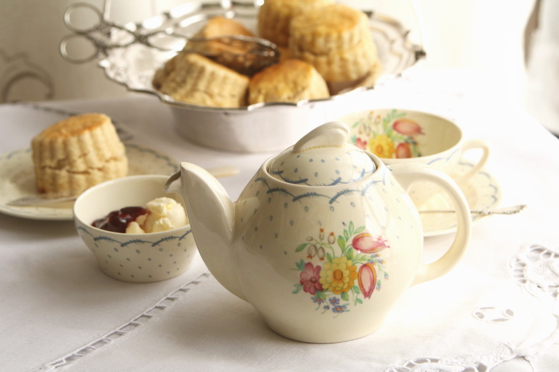 susie cooper スージークーパー　プランタン　ティーフォーツーポット　イギリス　アンティークストリュフ