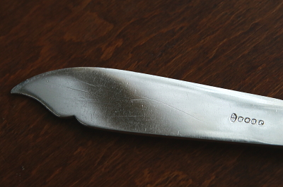 アイボリーハンドル　花の彫刻　JOHN SANDERSON & SON　イギリス　アンティークストリュフ