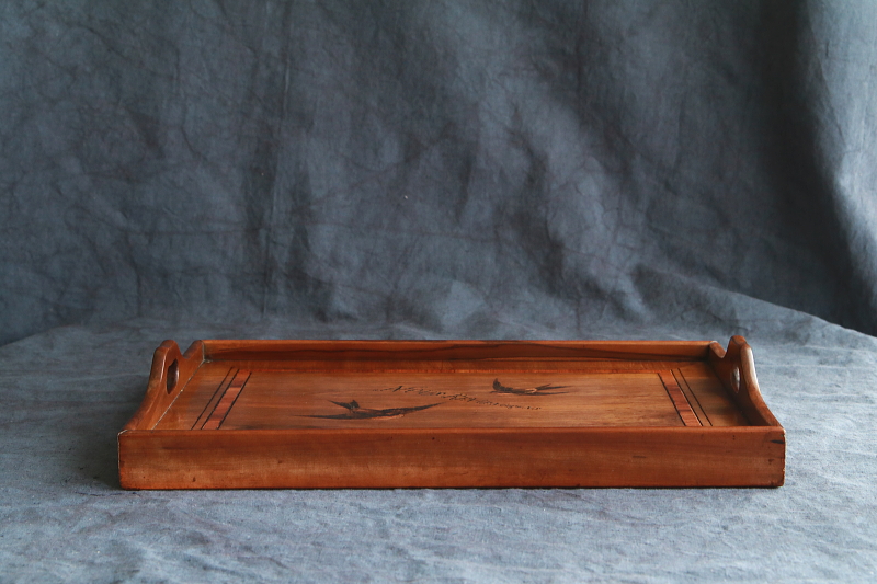 ツバメのオリーブウッドトレイ　フランス　アンティークストリュフ
