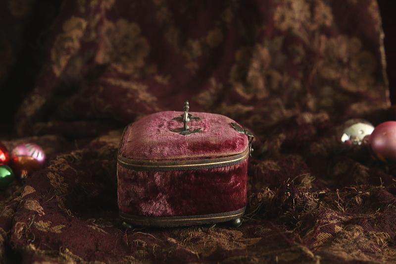 ベロアのソーイングボックス　フランス アンティークストリュフ