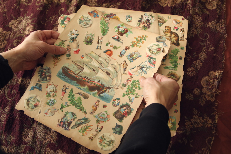 ヴィクトリアンデコパージュシート　イギリス　アンティークストリュフ