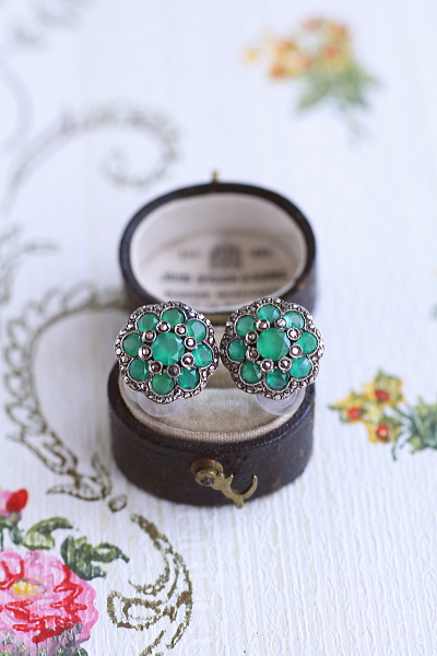 グリーンストーン&マーカサイト　シルバーイヤリング　ヴィンテージジュエリー　アクセサリー　ヨーロッパ　アンティークストリュフ 20251218