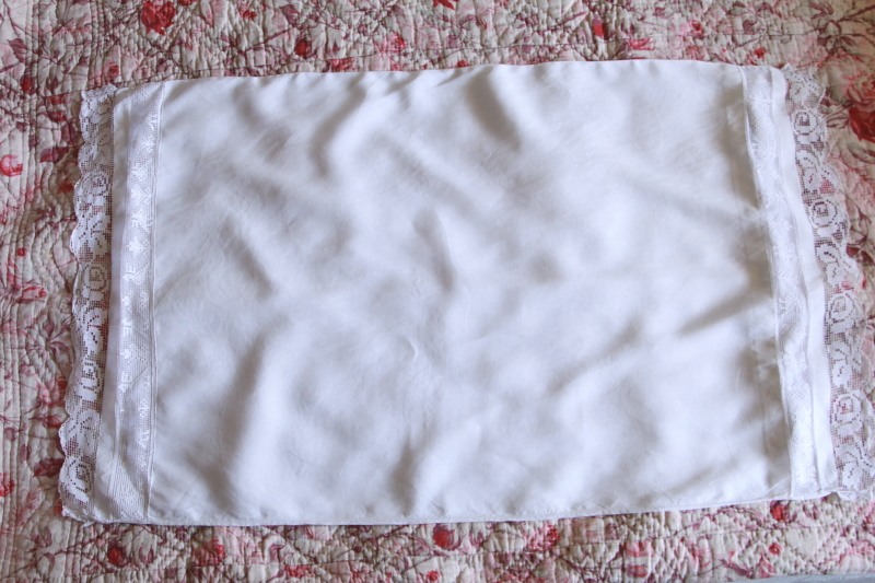 バラと小鳥のフィレレース　ベビーズデュベカバー　フランス　アンティークストリュフ