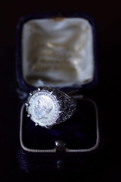 ジョージ5世シルバーコインブレスレット　リング　イギリス　アンティークストリュフ