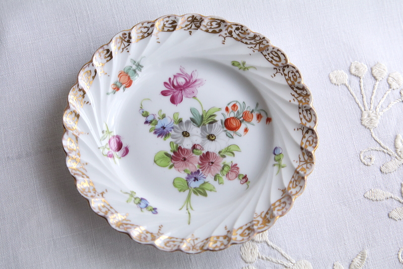 ドレスデンの花の小皿　ドイツ　アンティークストリュフ