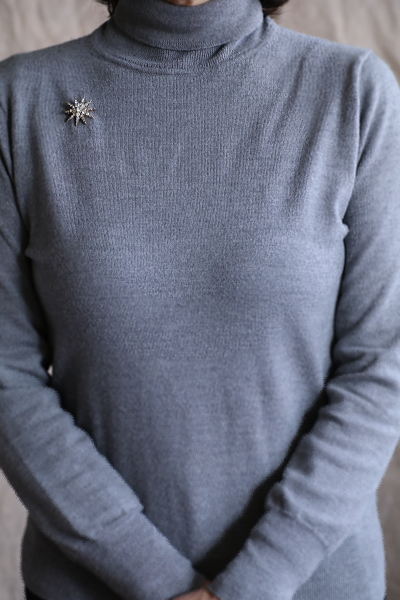 クリアペーストスターブローチ　ヴィクトリアン　アンティークストリュフ