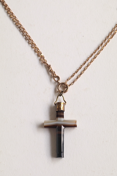 ヴィクトリアンアゲートクロスペンダント イギリス アンティークストリュフ