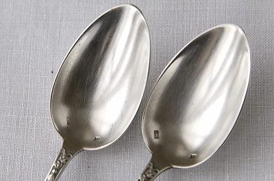 蔓花のティースプーン　フランス　アンティークストリュフ