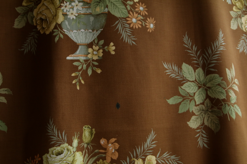 薔薇のフラワーベース　プリントファブリック　サンダーソン　sanderson イギリス　アンティークストリュフ