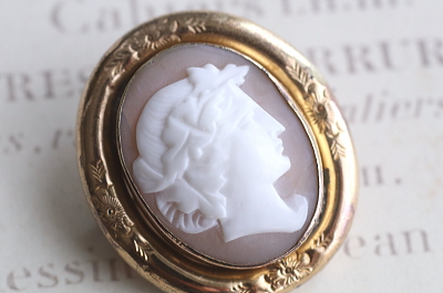 ヴィクトリアンシェルカメオ　神々の肖像　イギリス