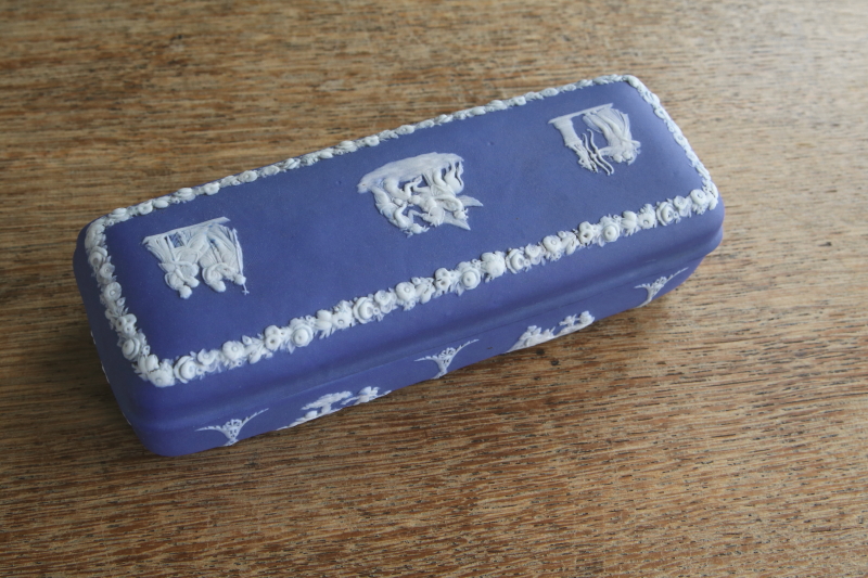 アンティークウエッジウッド　ジャスパートリンケットボックス　wedgwood　アンティークストリュフ