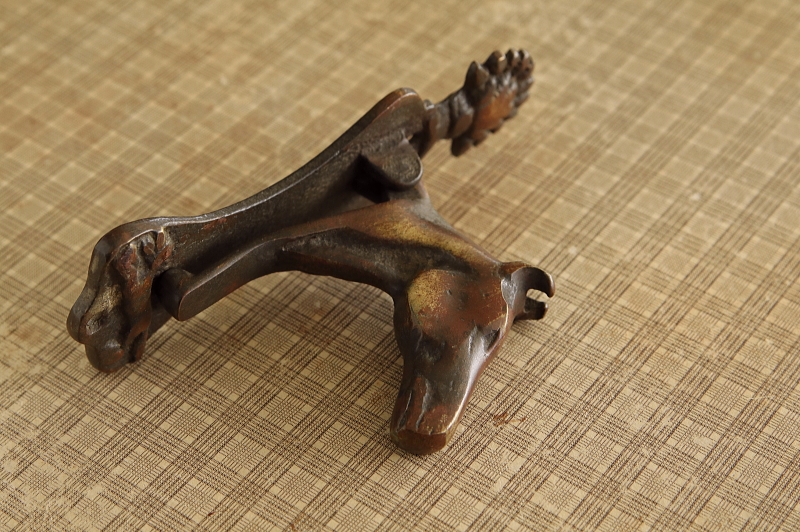 ホースヘッドのドアノッカー　イギリス　アンティークストリュフ