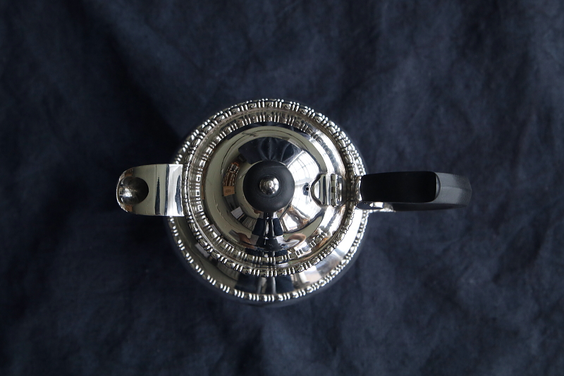 walker and hall シルバープレートティー四点揃い　ティーポット　イギリス アンティークストリュフ