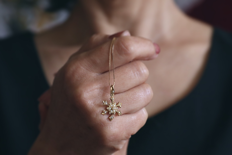 シードパール　立花のゴールドペンダント　アンティークジュエリー　イギリス　アンティークストリュフ 20251210