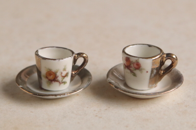 薔薇のミニチュアティーセット　ドイツ　アンティークストリュフ