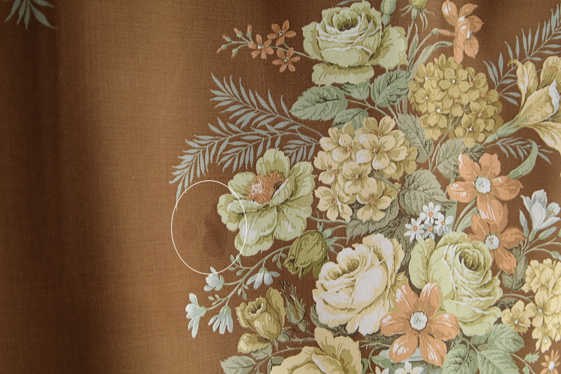 薔薇のフラワーベース　プリントファブリック　サンダーソン　sanderson イギリス　アンティークストリュフ