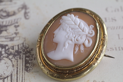 ヴィクトリアンシェルカメオ　神々の肖像　イギリス