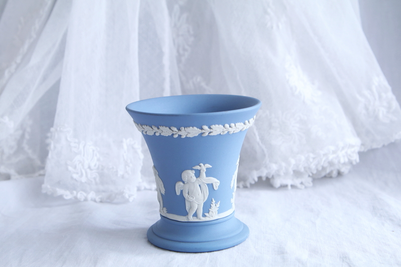 ジャスパーウェア　フラワーベース　ウエッジウッド wedgwood イギリス