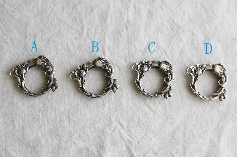 アールヌーヴォーの花のナプキンリング　ポピー　ヨーロッパ　アンティークストリュフ