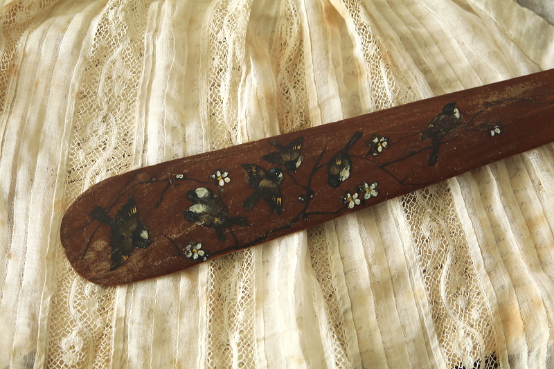 花鳥柄　オリーブウッドページターナー　ヴィクトリアン　イギリス　アンティークストリュフ