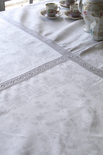 ローズダマスクリネンテーブルクロス　イギリス　アンティークストリュフ