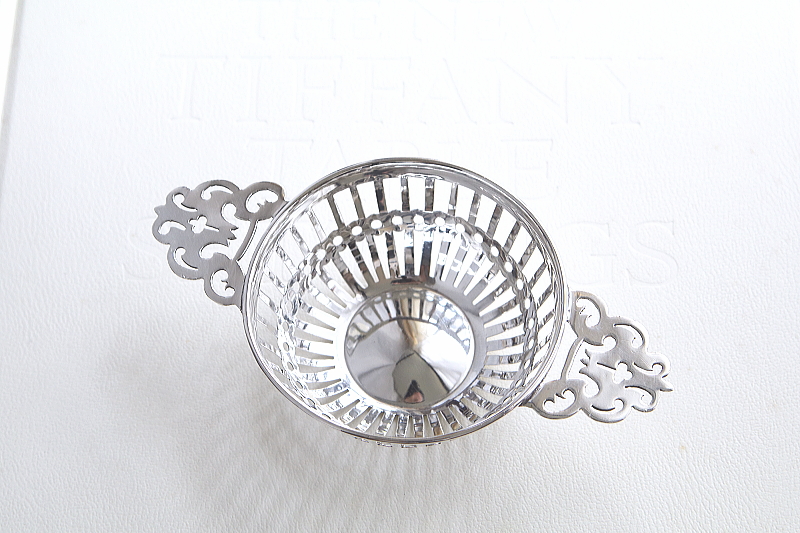 ヴィクトリアンシルバー　キャンディバスケット　william comyns and sons イギリス　アンティークストリュフ