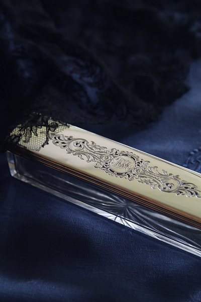 銀蓋のハットピンボックス　イギリス　アーリーヴィクトリアン　アンティークストリュフ 20250904