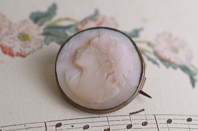 アンティークジュエリー　ヴィンテージアクセサリー　イギリス　フランス　ヨーロッパ　アンティークストリュフ 20251209