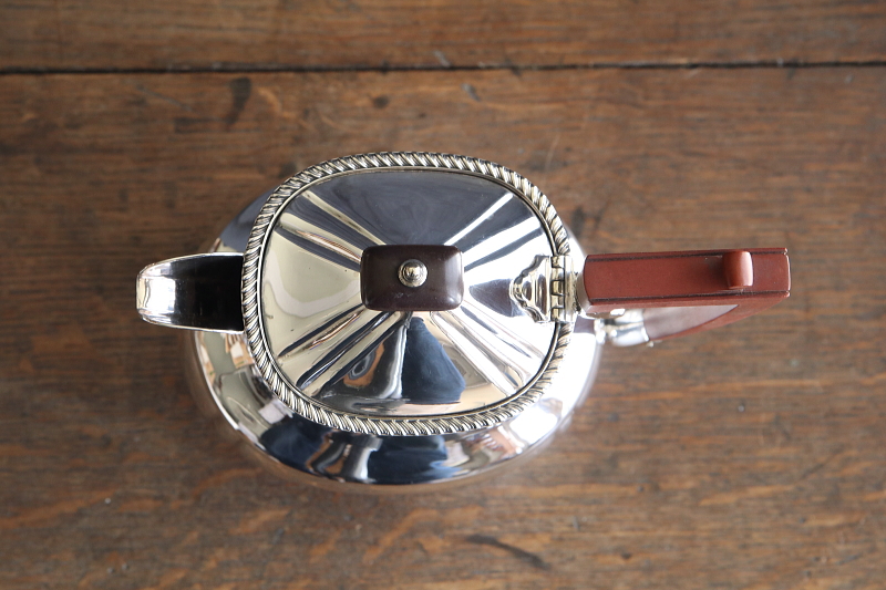 シルバープレートティー4点セット　イギリス　アンティークストリュフ