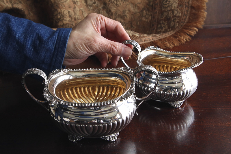 シェルパターン　ティー3点セット　イギリス　アンティークストリュフ