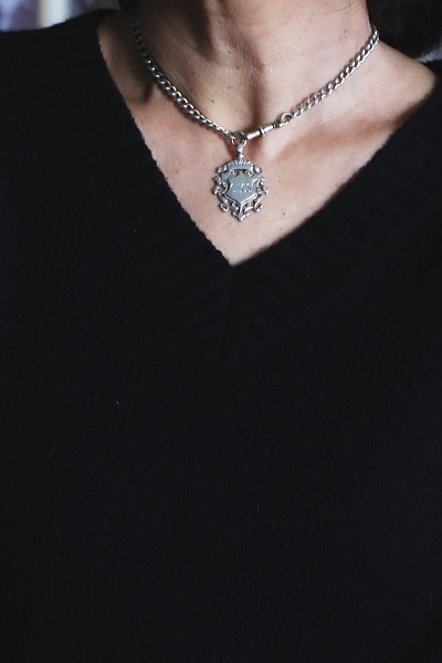 ヴィクトリアン　シルバーアルバートチェーン　イギリス　アンティークストリュフ 20251217