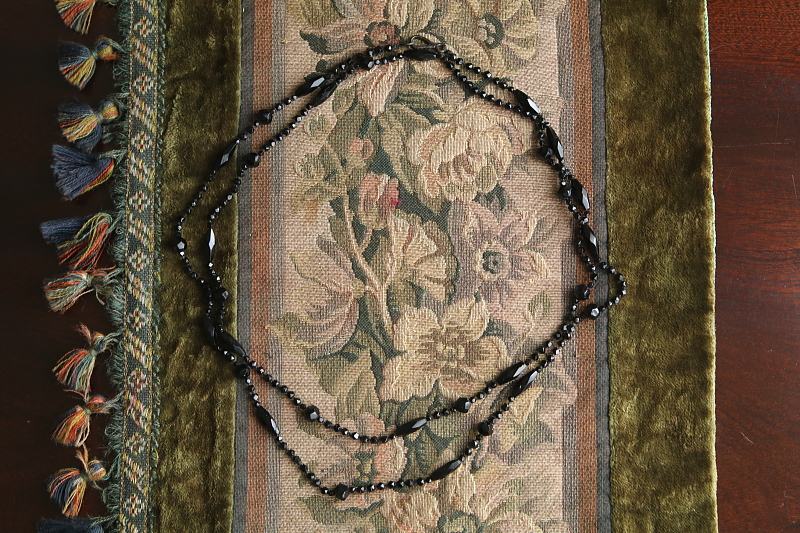 フレンチジェットロングネックレス　ヴィクトリアン　イギリス アンティークストリュフ